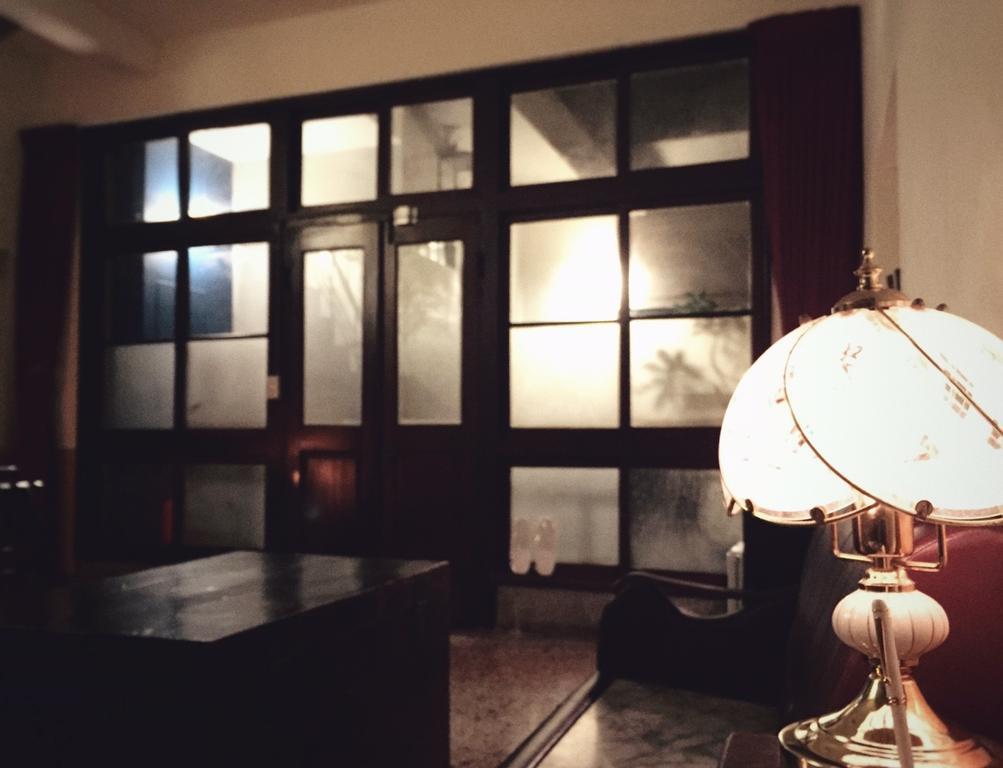Ferienwohnung Goin Old House & Bar Tainan Exterior foto