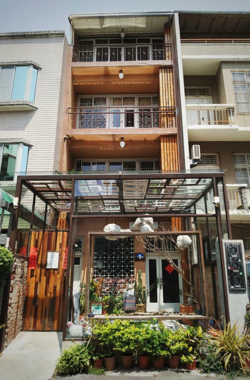 Ferienwohnung Goin Old House & Bar Tainan Exterior foto