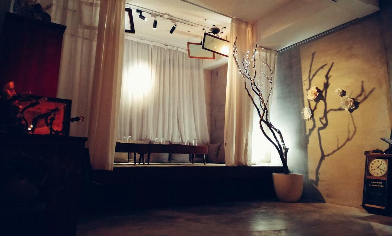 Ferienwohnung Goin Old House & Bar Tainan Exterior foto